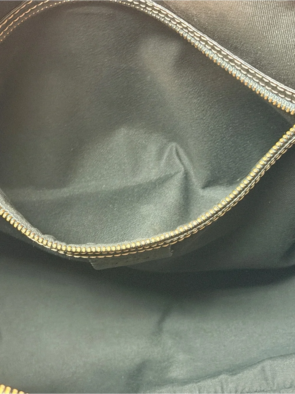 Gucci Pelham horsebit flap Leather Satchel with Gold-Tone Hardware EUC